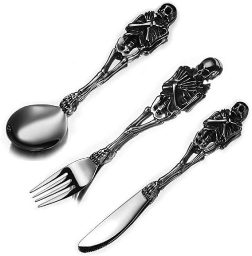 magicalandsomeweirdhometours: Skeleton flatware - a must-have for the goth kitchie. a.c