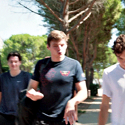 Off The Beaten Track 1x01 (cutie Edition)