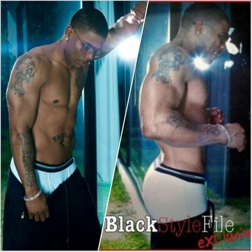 dominicanblackboy:  My Candy Crush of the Day is the sexy, tatted ,muscle, and gorgeous