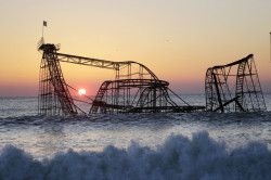 abandonedandurbex:  (970x646) My last post of the day goes to this pic of the Jet Star rollercoaster from my home state of New Jersey. It was destroyed in Hurricane Sandy, but it lasted for almost half a century.Source: https://openpics.aerobatic.io/