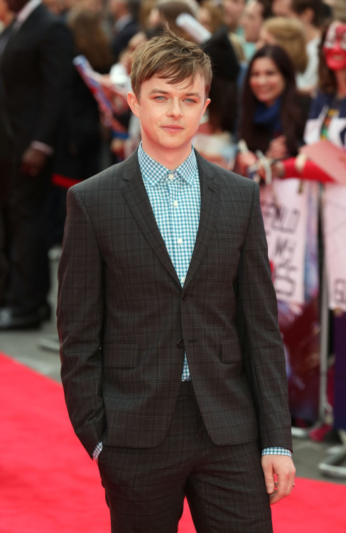 ball-of-wool:Dane DeHaan attends ‘The Amazing Spider-man 2’ world premiere in London