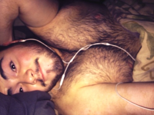 dafuqjake:  Just do that thing that you do, and I’ll undress you. ;)