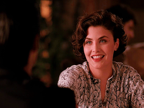 sunkenship: Twin Peaks, 1x02  Diane, 6:18 AM, room 315, Great Northern Hotel here in Twin Peaks.
