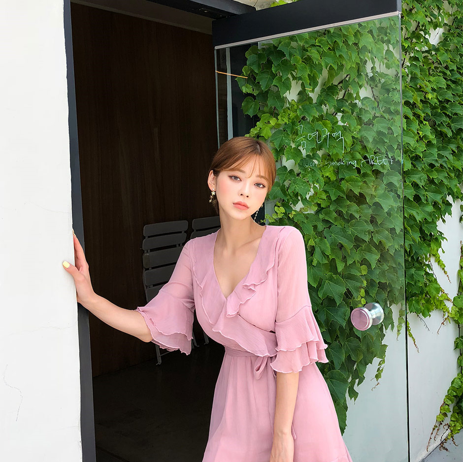 korean-dreams-girls:  Kang Tae Ri - June 20, 2018 Set