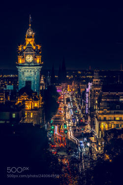 random-photos-x:  Edinburgh by andreasbinder66. (http://ift.tt/2BYv0Jk)