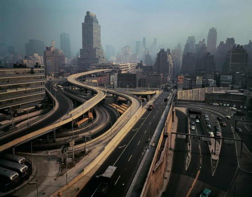 davidhudson:Evelyn Hofer, January 21, 1922 – November 2, 2009.Kodachrome of New York in 1964.