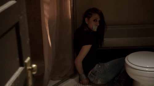 gentlemankidnapper:Katie Findlay in the American TV Serie How to get away with Murder, 1st part