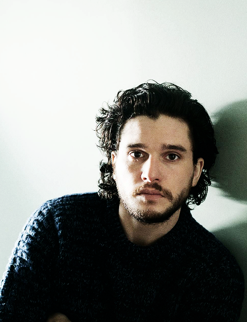 nymheria:     favourite celebrity meme » favourite photoshoots [4/5]     ↳ Mr Porter (2015) 