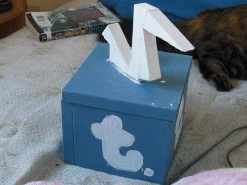 digimage:  jamescastel:   (( hello tumblr this is what I call my tumblr box (fluffy chicken on top because why not?) it is curently empty so if you reblog this I will write down your url and put it in here and on march 9th when I go to comic con I will