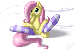 skipsy:  Here, have a random Fluttershy!