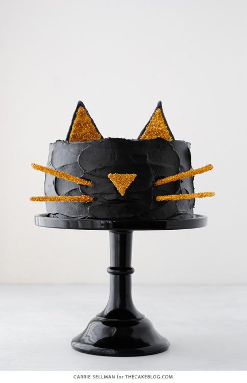 (via Black Cat Cake)