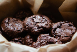 Foodiebliss:  Flourless Salted Dark Chocolate Cookies | London Bakes