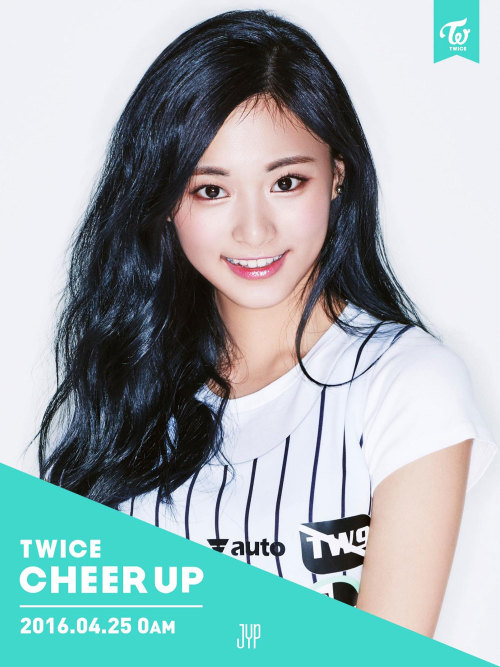 koreangirlshd: Girl group TWICE’s Cheer Up teaser pictures, leading track of their 2nd EP