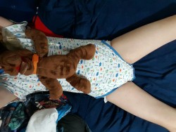 littlebabydavy:  Waking up to a full soaked diapee. Best feeling ever. 
