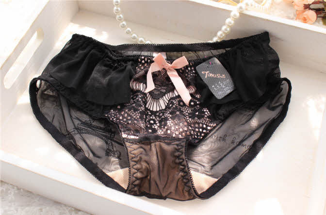 young&mdash;heart:  http://youngheart.storenvy.com/products/12880366-free-ship-romantic-black-bra-panty-set