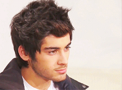 zmdaily:  favourite zayn looks »                                  one direction appear on ant &amp; dec’s saturday night takeaway
