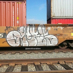 throwsallday:  #arks @plainoldvandalism #Throwsallday #graffiti #welovebombing #throws #throwup #throwies #throwie http://throwsallday.tumblr.com/ 