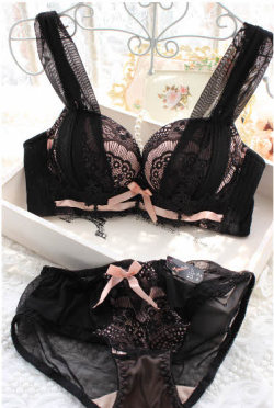 Young&Amp;Mdash;Heart:  Http://Youngheart.storenvy.com/Products/12880366-Free-Ship-Romantic-Black-Bra-Panty-Set