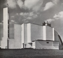 germanpostwarmodern:Heilig-Geist-Kirche (1961-62) in Wolfsburg, Germany, by Alvar Aalto
