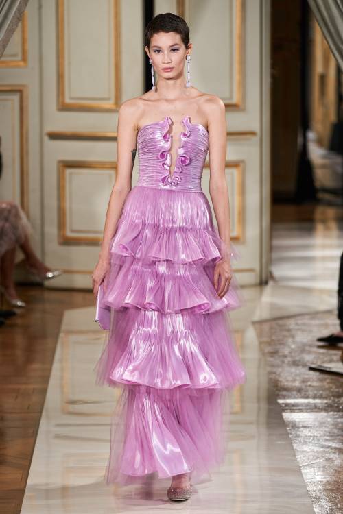 Armani Privé by Giorgio Armani, Fall 2021 Couture Credits:Giulia Massullo - Casting DirectorPiergior