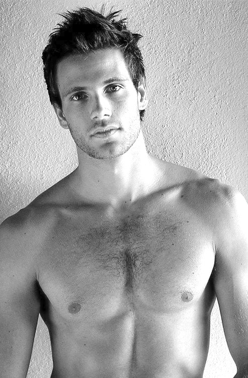 THE HOT MALES
