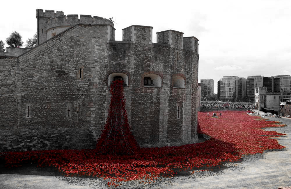 skush-uk:  Paul Cummins | Blood Swept Lands and Seas of Red  The Tower Of London
