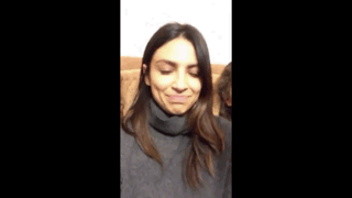Floriana Lima live on IG.
Cousin: 700 Viewers (on Christmas Eve)??? What. The. Fuck?
Floriana: …