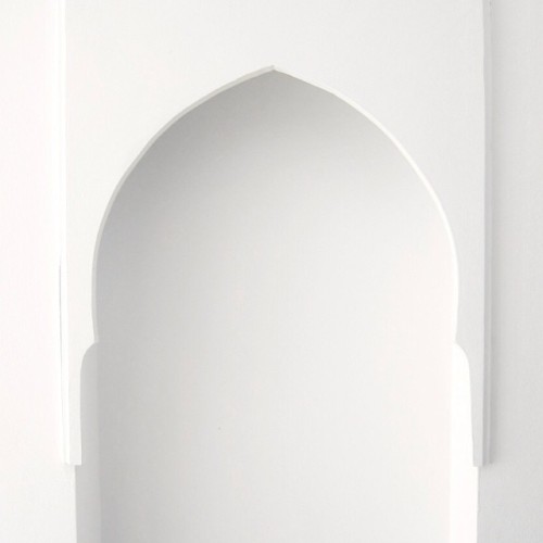 fluentmoves:  purewhites:  divergram:  In love with arabic arches #marrakech #morocco #maroc #travel #holiday #liveauthentic #livethelittlethings #details #minimal #minimalism #white #simplify by thefreshlight http://ift.tt/1I8PvAO    White as snow, pale