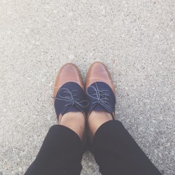 Decided to post a shoe pic since I never do one of those. &ldquo;The classic look&rdquo;  (at My Front Step )