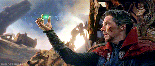 thelostsmiles:Doctor Strange and The Time Stone activated
