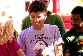 kenobiwalker: Parks and Recreation + T -shirtsx x x x x x x x