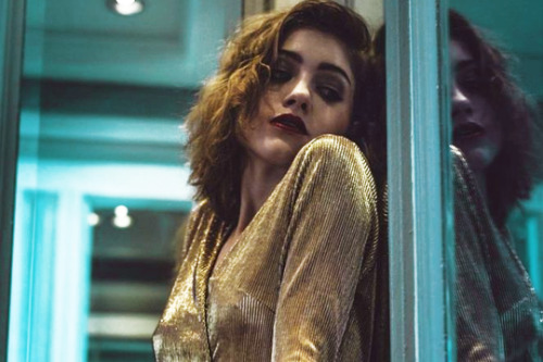 XXX strangerthingscast:Natalia Dyer for Rogue photo