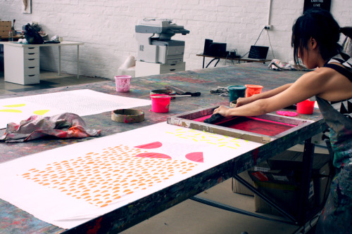 onelongexhale:comewithmetoaplaceicallreality:s-banh:Photo’s from a screen-printing workshop I did to