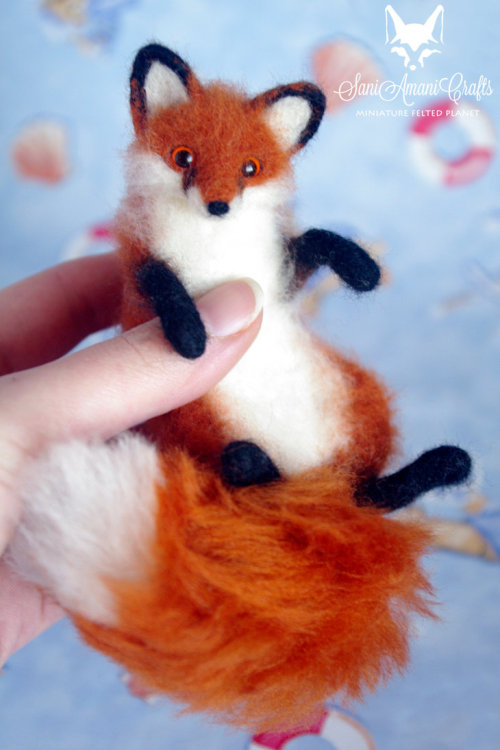 felix-the-snow-cheetah:audreysworldofdolls:ex0skeletal:Felted Animalsby SaniAmaniCraftsAvailable for