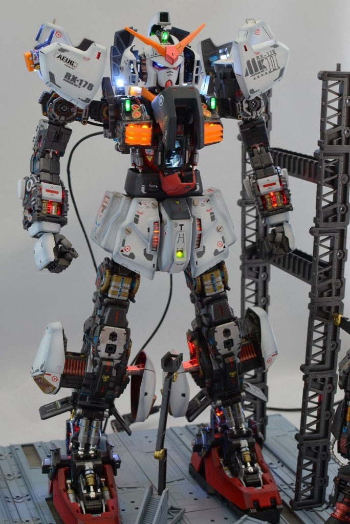 mechaddiction:  GUNDAM GUY: PG 1/60 RX-178 Gundam Mk-II AEUG - Diorama Build #mecha