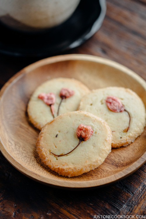 foodffs - Cherry Blossom CookiesFollow for recipesGet your...