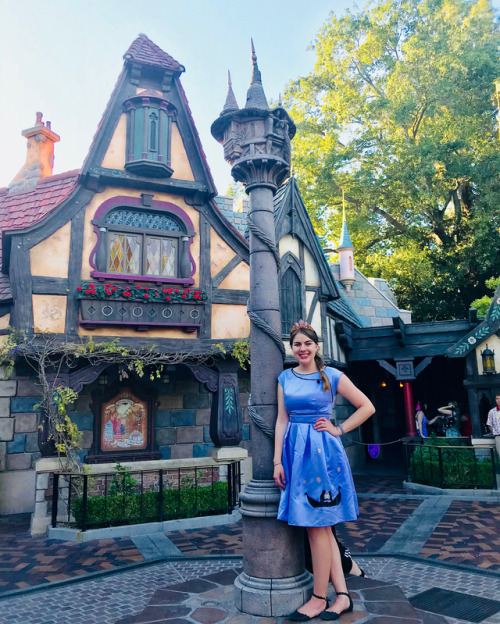 “Go&hellip; live your dream..” #dapperday #dapperday2018 #tangled #rapunzel #hauntedmansion #ghosts