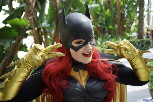 Sex cosplayblog:  Batgirl (left on photo #2) pictures