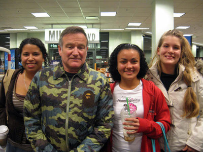 sixpathsofbased:  bernadineee:  secretpapi:  RIP Robin “Bape Papi” Williams 