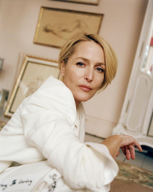 qilliananderson:Gillian Anderson photographed by Luca Campri for The Sunday Times STYLE. (Jan 2020).