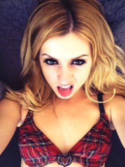 100% LEXI BELLE