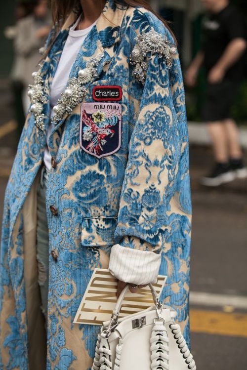 printed coats - miu miu 