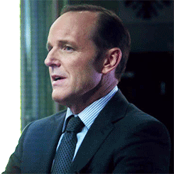 rocketracoon:  reesespiecescat-deactivated2021: agent phil coulson hugging his binder to his chest like a lovesick highschooler  #are you thinking about steve 