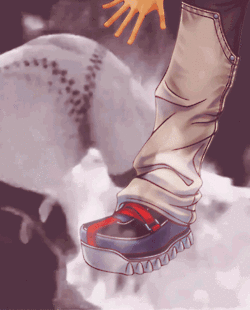 358daysandahalf:  I really wish we could see more of Roxas than Sora…. 