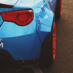 7thcentru:   ロケと  Scion FRS (from my Instagram) 