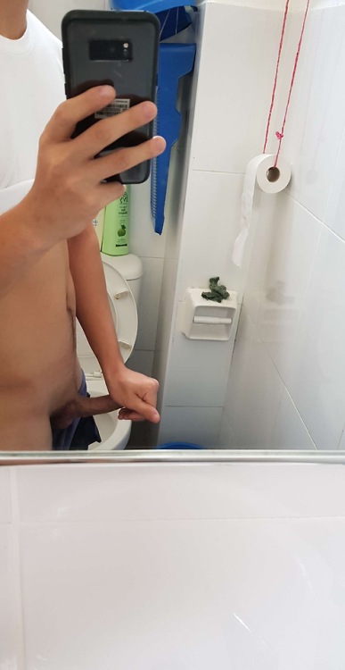 leakedsgboysv2:  [SCHEDULED POST] I’m hoping to post more regularly by the end of the year, so watch