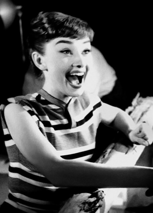 rareaudreyhepburn:  Audrey Hepburn photographed by Bob Willoughby at Paramount Studios for her first