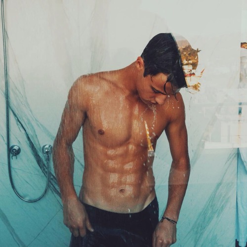 http://kosherdick.tumblr.com/post/136238605508