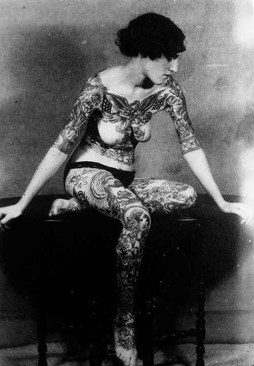 notattoosdienaked:  NO TATTOOS = DIE NAKED . Our Tumblr: http://notattoosdienaked.tumblr.com Our Website: www.notattoosdienaked.com 