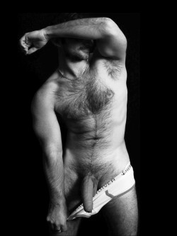 cutecubs:  fat swarthy uncut meat?  I wanna